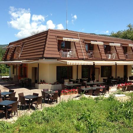 Pensiunea Valea Lupului Valea Lupului  Ngoại thất bức ảnh